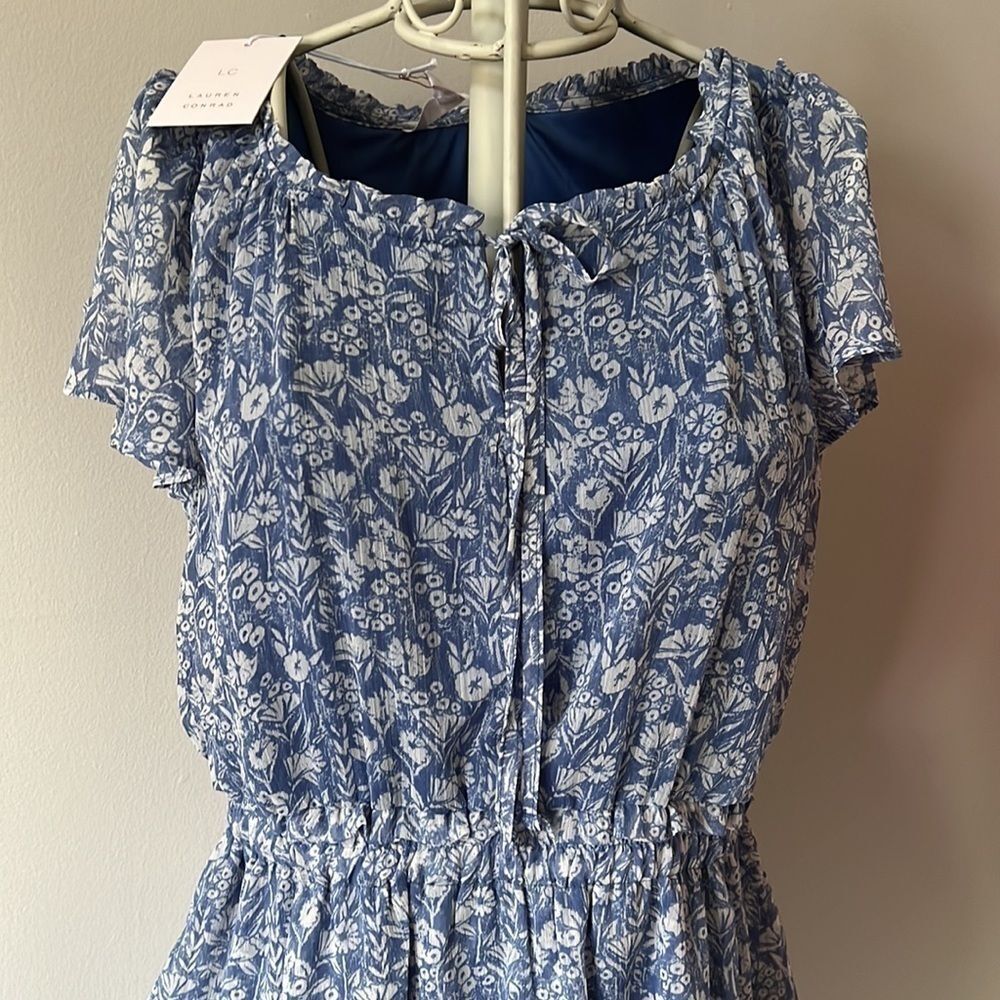 NWT Lauren Conrad ruffled dress - Picture 2 of 4